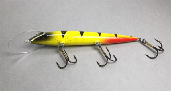 Karikko Wobbler, Länge: 13 cm, Farbe: Fire Tiger Black Head 58R, schwimmend, von Suomen Uistin The Finnish Lure Company (Jarmo Rapala)